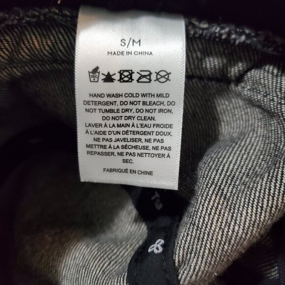 Aritzia Tna Denim Bucket Hat - Picture 3 of 7